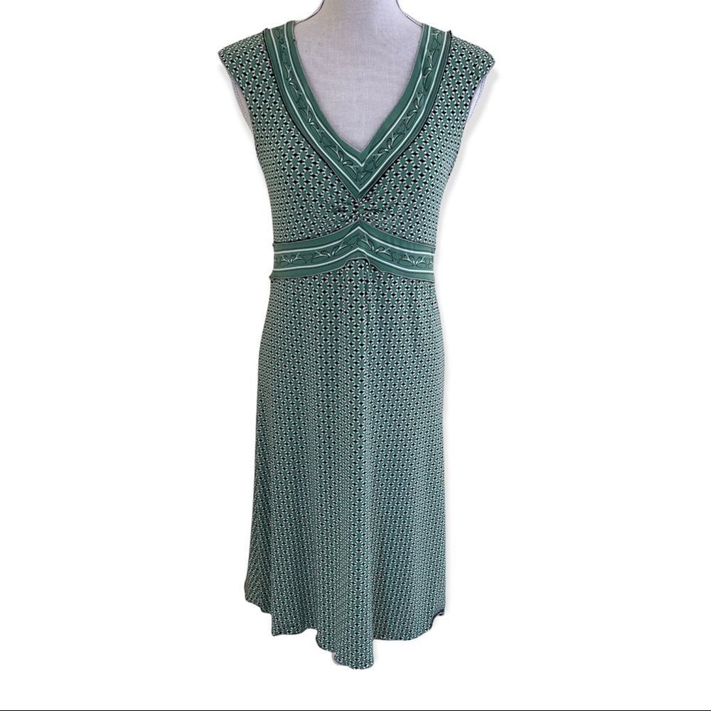 Max Studio Green and White Print Cap Sleeve Knit Dress S